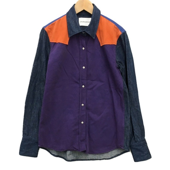 Calvin Klein Jeans Jackets & Blazers - Calvin Klein women’s Jean shirt​